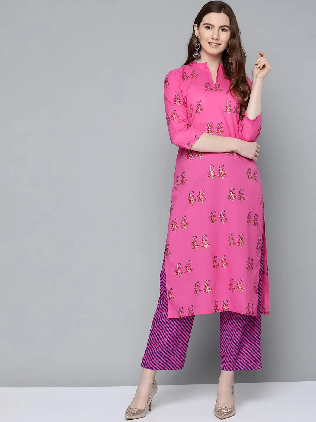 Women Floral Pink With Gold Printed Chinese Collared With 3/4Th Sleeves Straight Kurta With Pink Leheriya Printed Pants