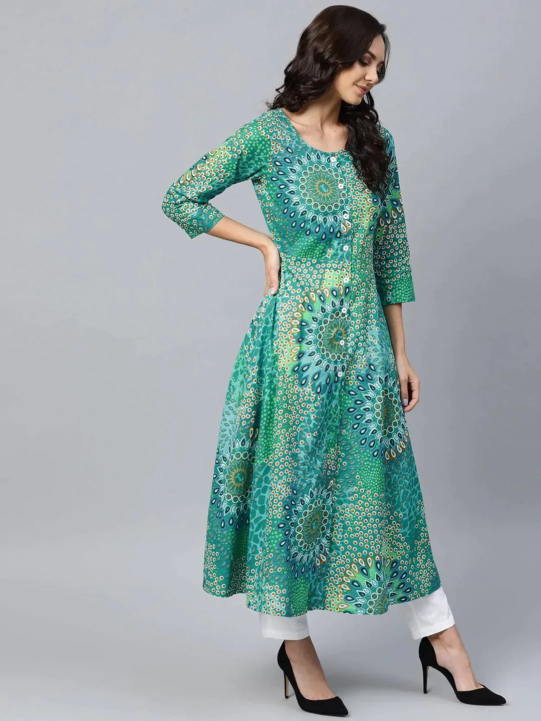 Women Green & White Printed Flared Kurta