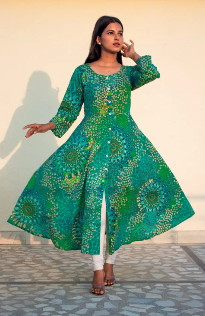 Women Green & White Printed Flared Kurta