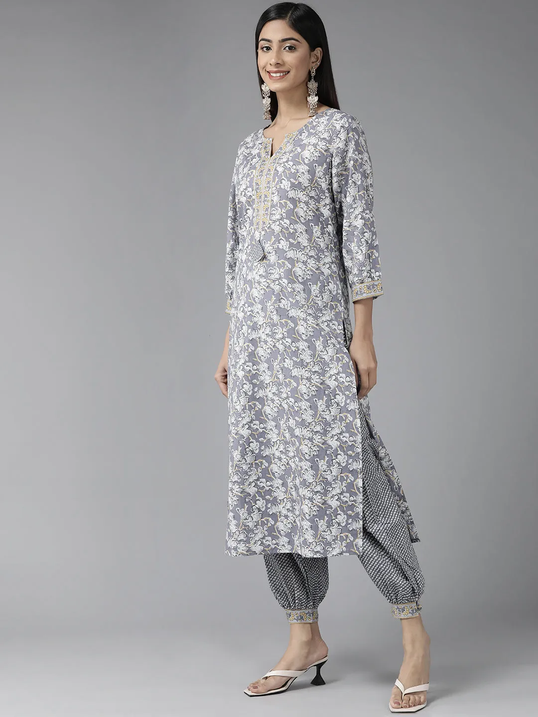 Women Grey Pure Cotton Kurta Set With Dupatta