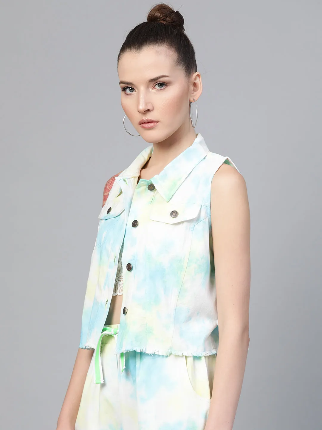 Yellow & Blue Tie-Dye Sleeveless Jacket